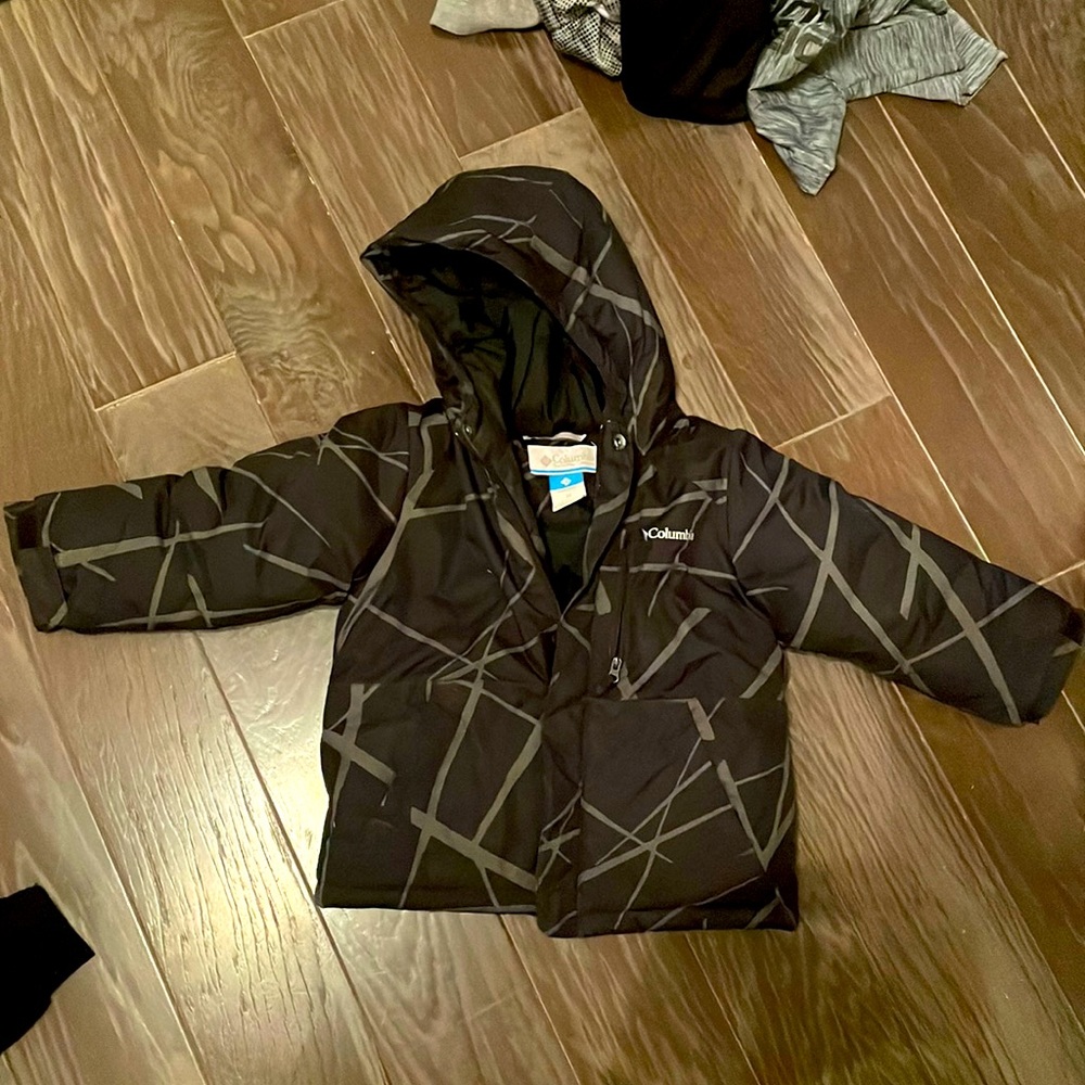 3T Columbia puffy jacket!